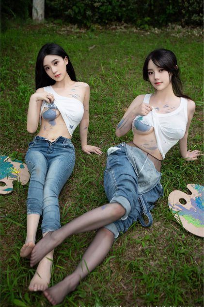 梦见鞋子破了个洞海报