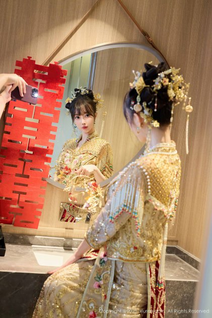 精品国产日韩在线人成海报