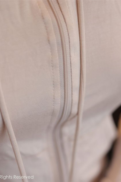 狼友网页面紧急升级海报