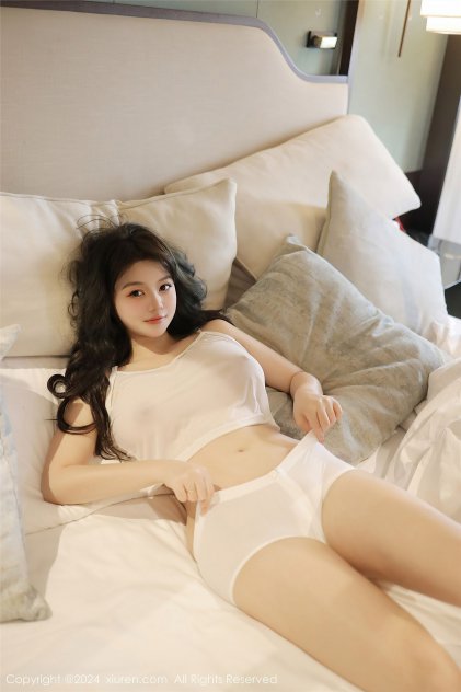 欧美日韩一区二区三区综合在线海报